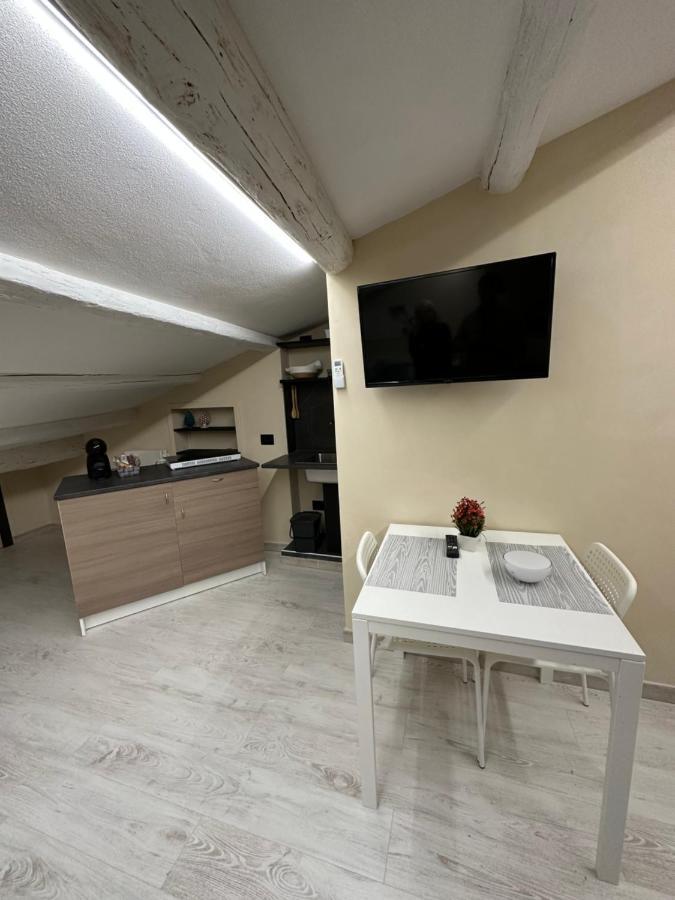 كاستلبونو Olinad Rooms المظهر الخارجي الصورة